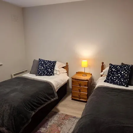 Crurtin Kitty's Tatil Evi *